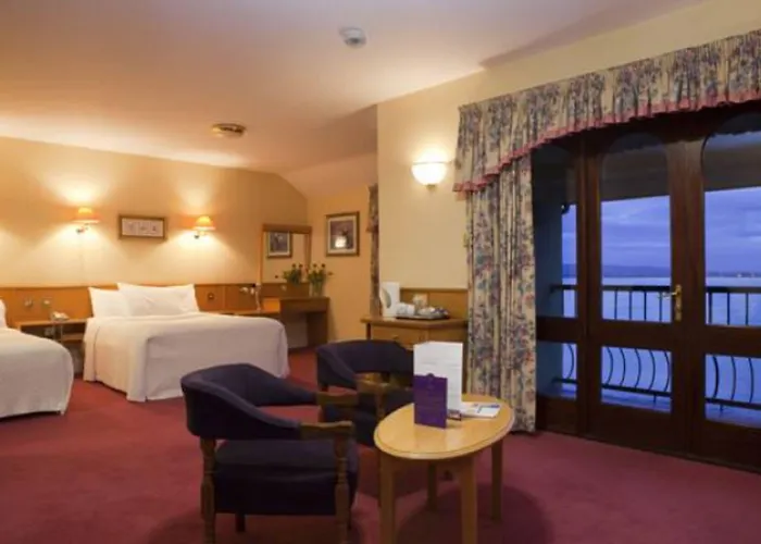 Gold Coast Hotel